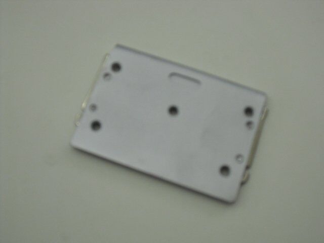 S36663-001 845 Ön Sürgü Kapak