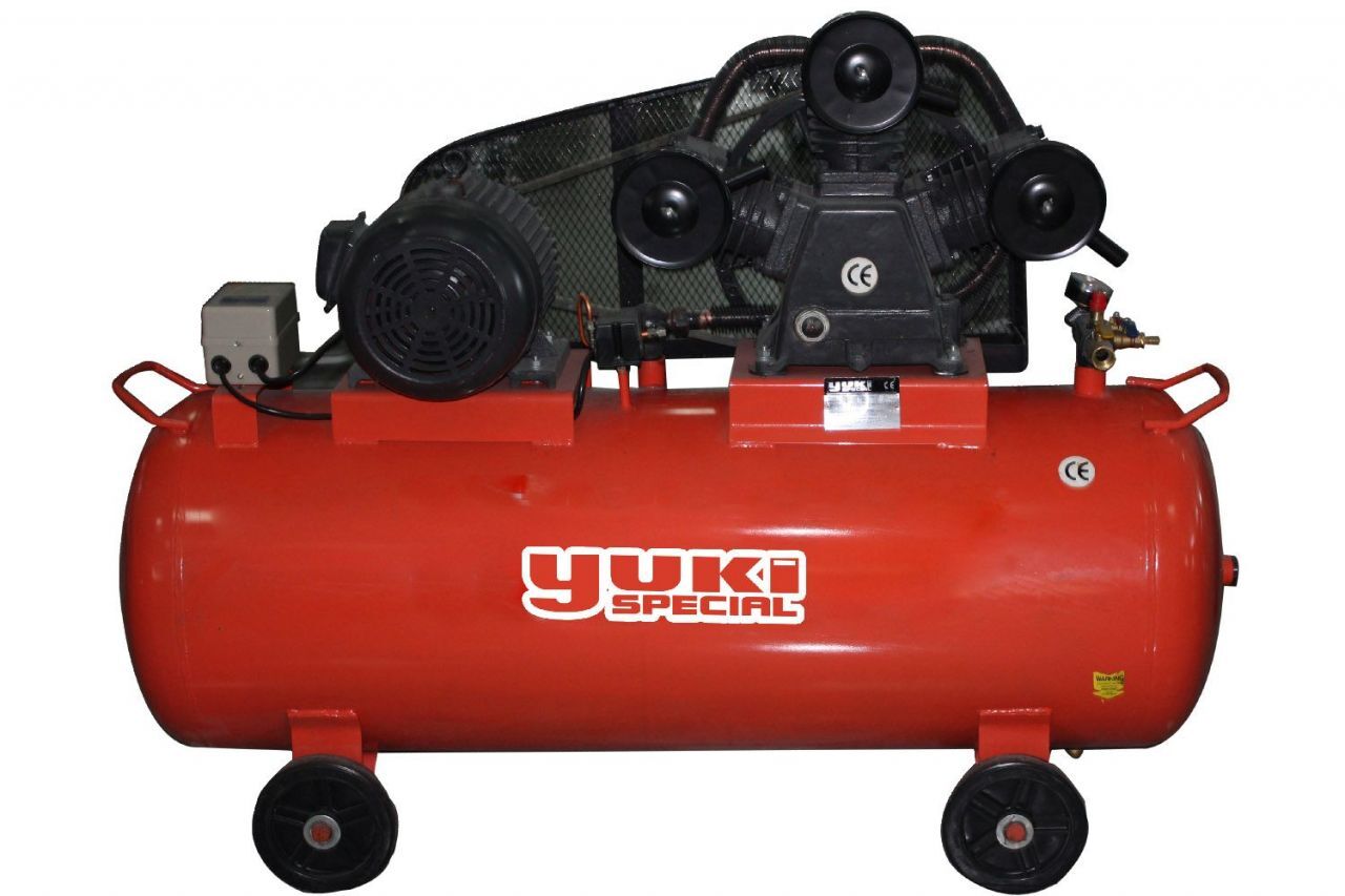 Yuki 300 Lt Kompresör