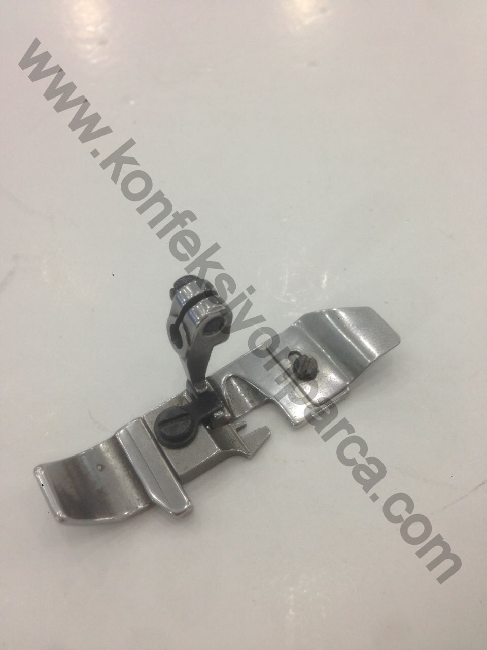 P253F374 Siruba Overlok 4 İplik Ayak